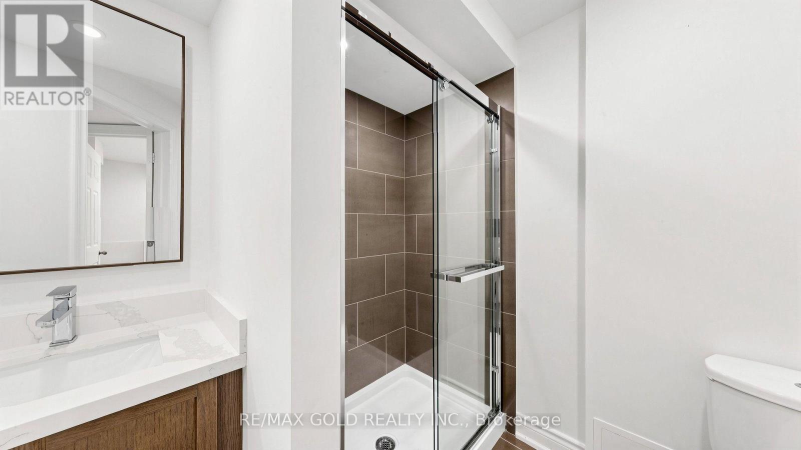 146 Oakmeadow Boulevard, Toronto, Ontario  M1E 4H3 - Photo 33 - E13735012
