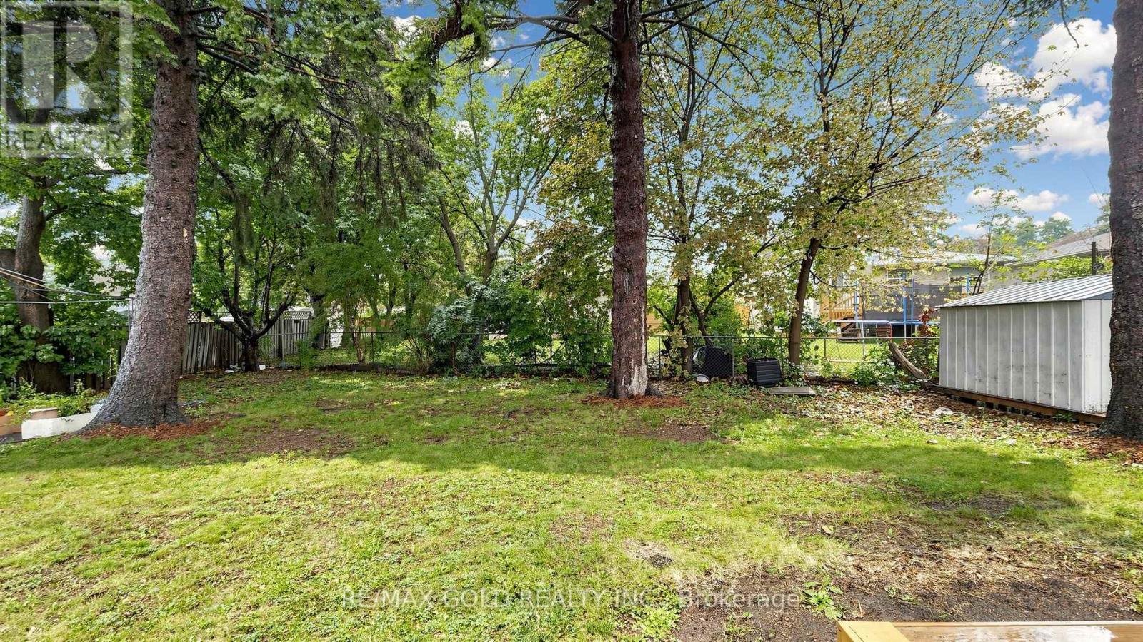 146 Oakmeadow Boulevard, Toronto, Ontario  M1E 4H3 - Photo 44 - E13735012