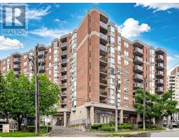 808 - 2088 LAWRENCE AVENUE W, Toronto, Ontario