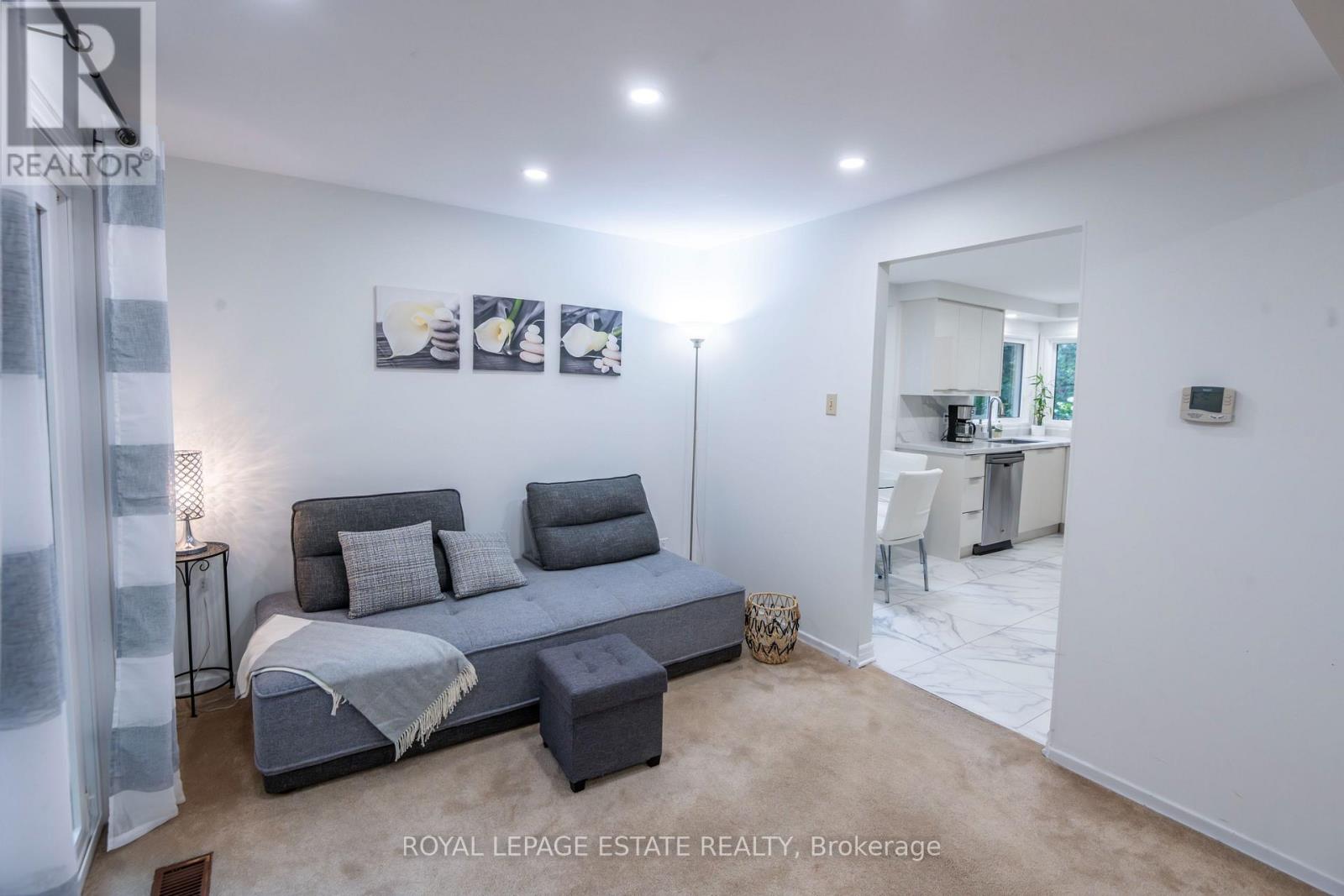 3 - 228 Kingswood Drive, Kitchener, Ontario  N2E 2K2 - Photo 10 - X13735094