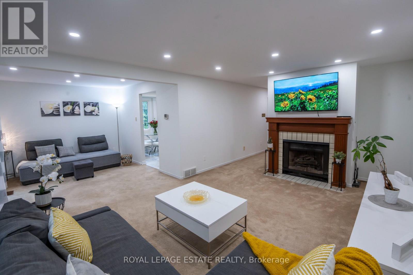 3 - 228 Kingswood Drive, Kitchener, Ontario  N2E 2K2 - Photo 12 - X13735094