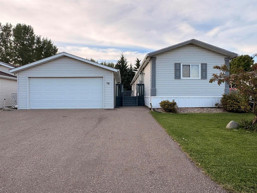 10 Mockingbird Drive, Brandon, Manitoba  R7C 1B2 - Photo 0 - 202621959
