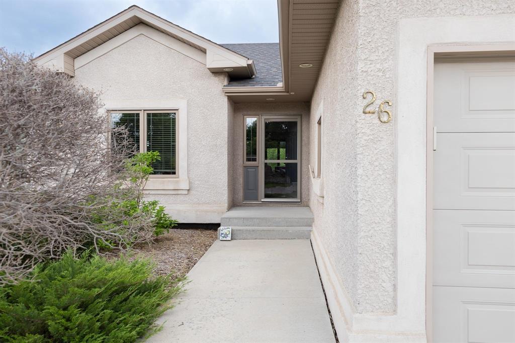 26 Granite Park Boulevard, Steinbach, Manitoba  R5G 2A9 - Photo 2 - 202621783