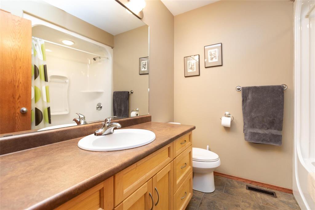 26 Granite Park Boulevard, Steinbach, Manitoba  R5G 2A9 - Photo 20 - 202621783