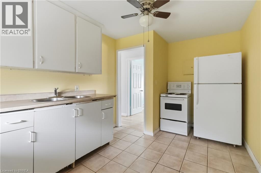 301 Campbell Street Unit# 1, Brantford, Ontario  N3S 5B6 - Photo 8 - 40851182
