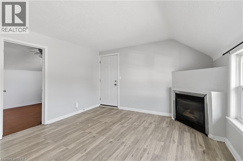 301 Campbell Street Unit# 1, Brantford, Ontario  N3S 5B6 - Photo 6 - 40851182