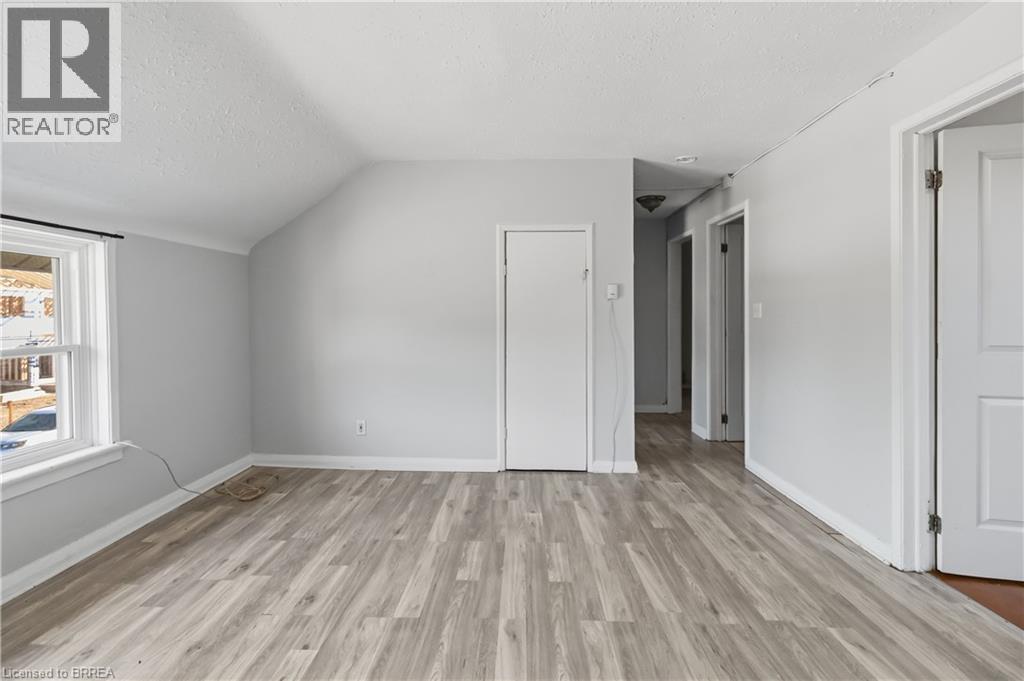 301 Campbell Street Unit# 1, Brantford, Ontario  N3S 5B6 - Photo 4 - 40851182