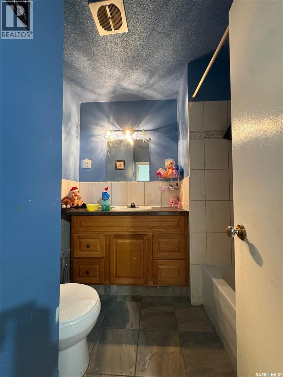 317 Halifax Street, Regina, Saskatchewan  S4R 1T1 - Photo 10 - SK047289
