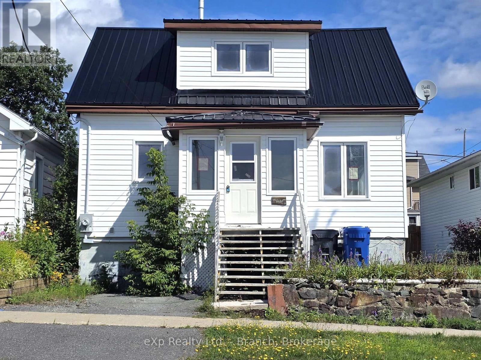 14 TAYLOR AVENUE, Kirkland Lake, Ontario
