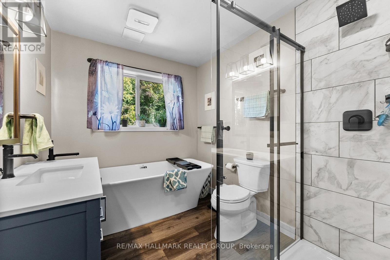 6666 Roger Stevens Drive, Montague, Ontario  K7A 4S6 - Photo 7 - X13735124