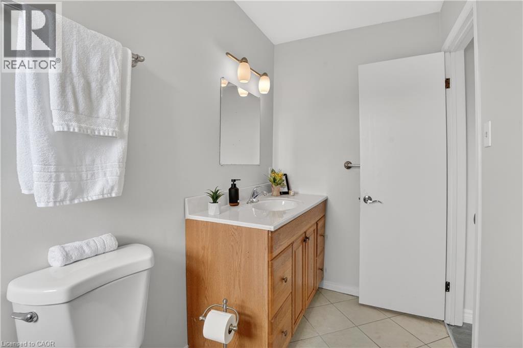 60 Elmsdale Drive Unit# 66, Kitchener, Ontario  N2E 2G4 - Photo 27 - 40859645