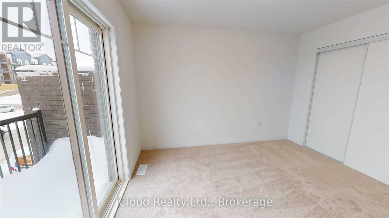 58 Brown Bear Street, Barrie, Ontario  L9J 0H8 - Photo 13 - S13731930