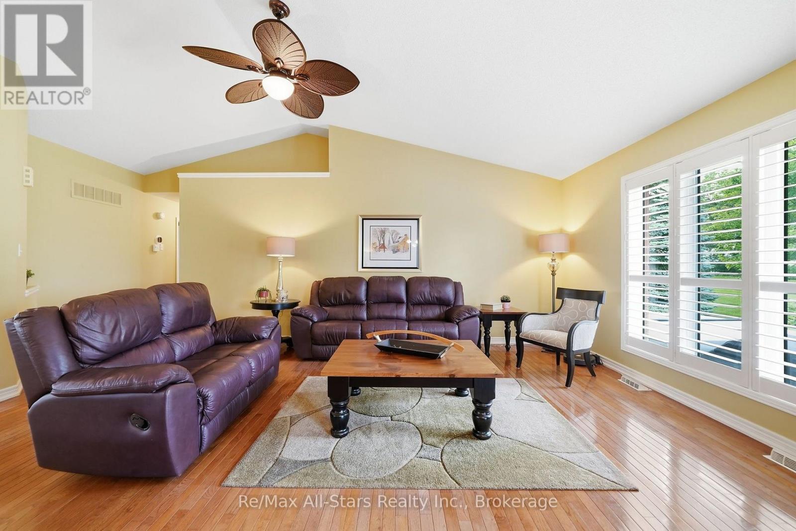 22 Hallett Crescent, Kawartha Lakes, Ontario  K0M 2C0 - Photo 11 - X13727230