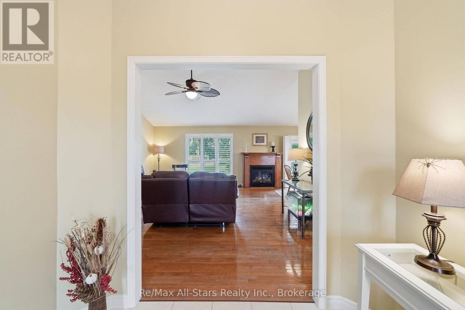 22 Hallett Crescent, Kawartha Lakes, Ontario  K0M 2C0 - Photo 9 - X13727230