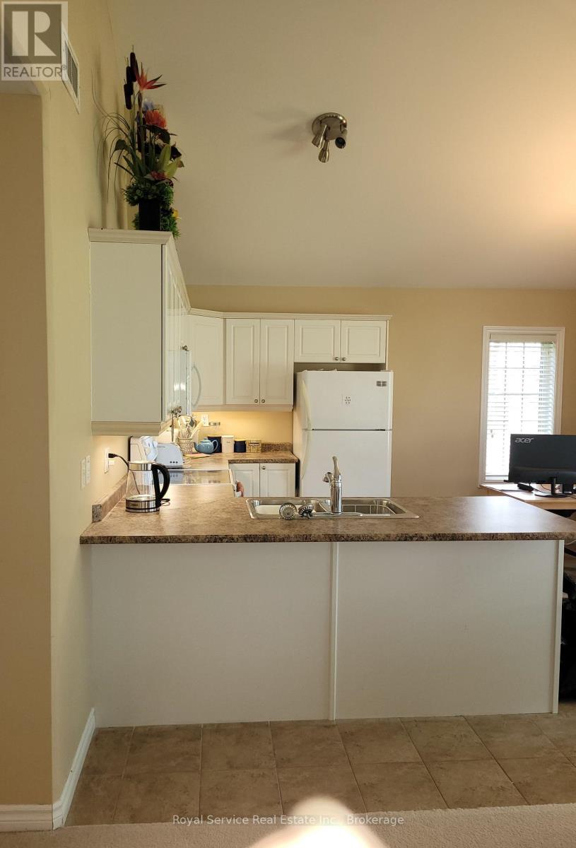 102 - 325 Densmore Road, Cobourg, Ontario K9A 0E4 - Photo 7 - X13434134