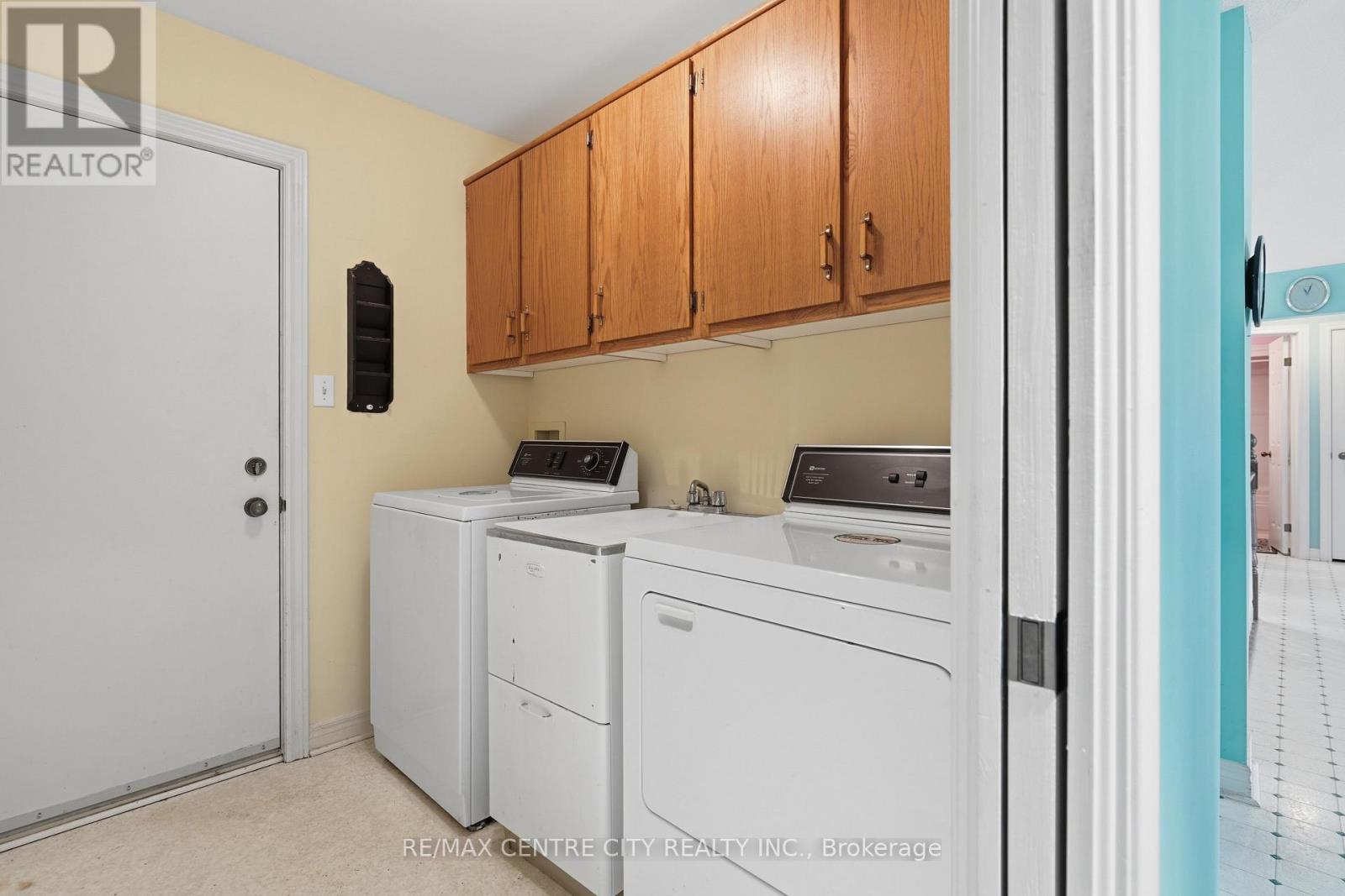 90 Moraine Crescent, London North, Ontario  N6G 4Z1 - Photo 25 - X13730260