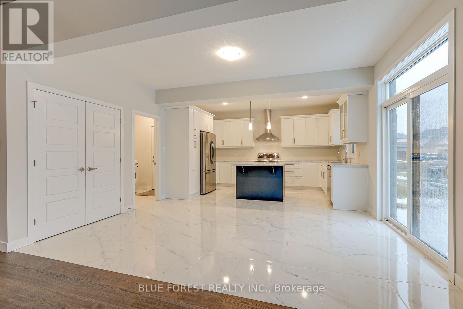52 Wayside Lane, Southwold, Ontario  N5P 0G5 - Photo 12 - X13735172