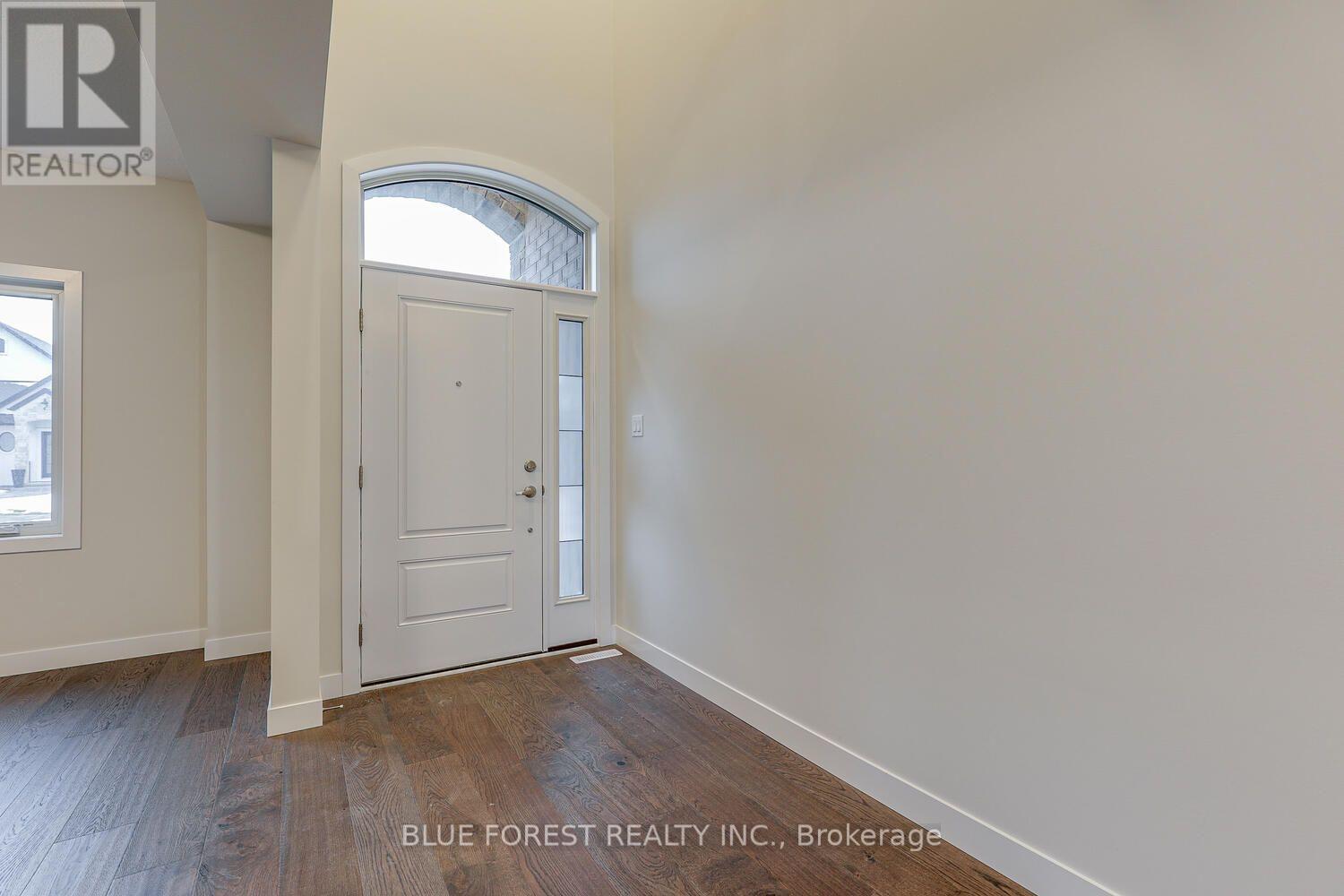 52 Wayside Lane, Southwold, Ontario  N5P 0G5 - Photo 4 - X13735172