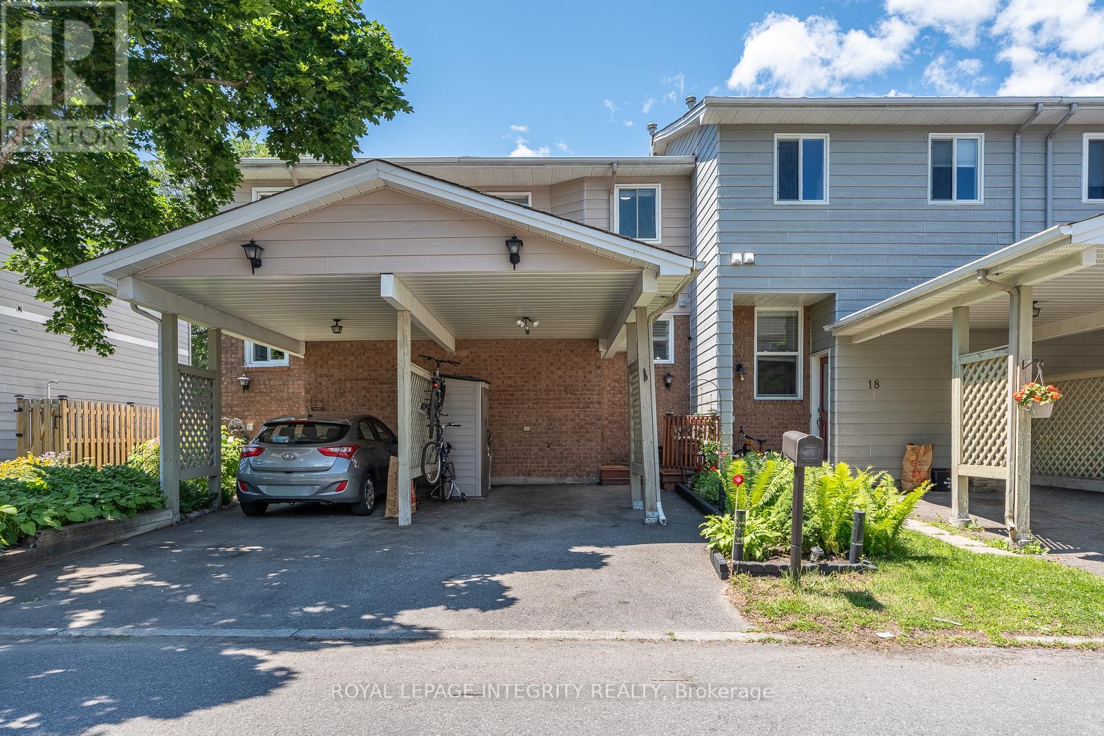 16 STAMFORD PRIVATE, ottawa, Ontario