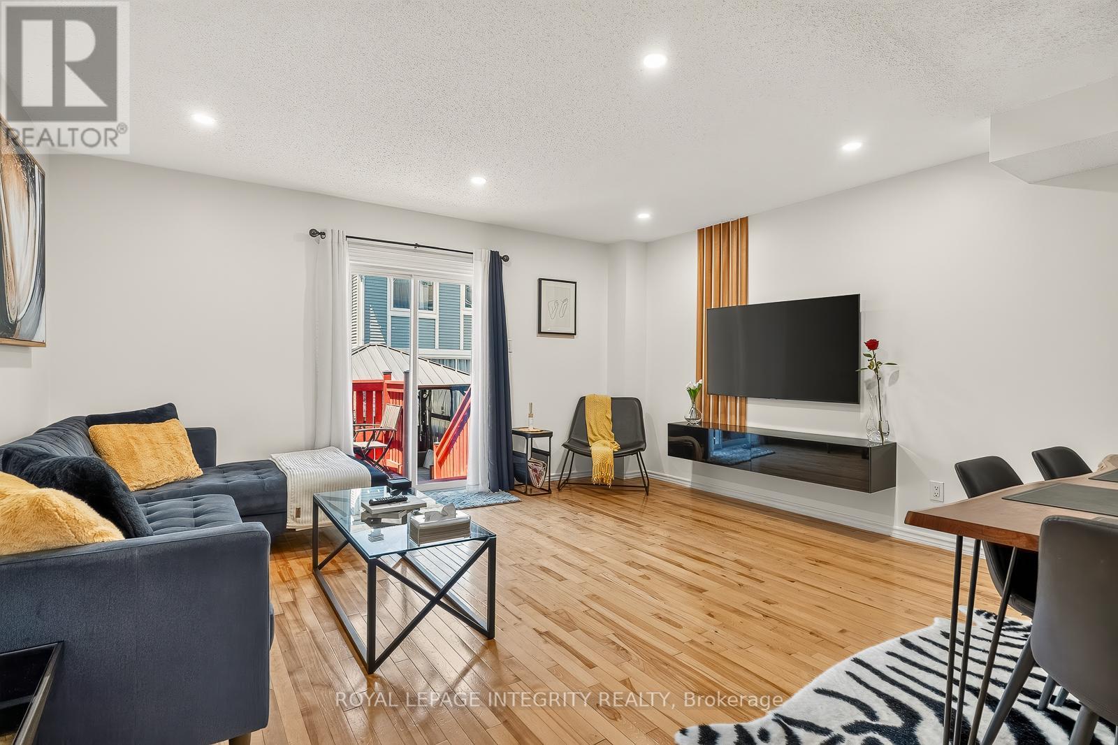 16 Stamford Private, Ottawa, Ontario  K1T 3J1 - Photo 11 - X13735146