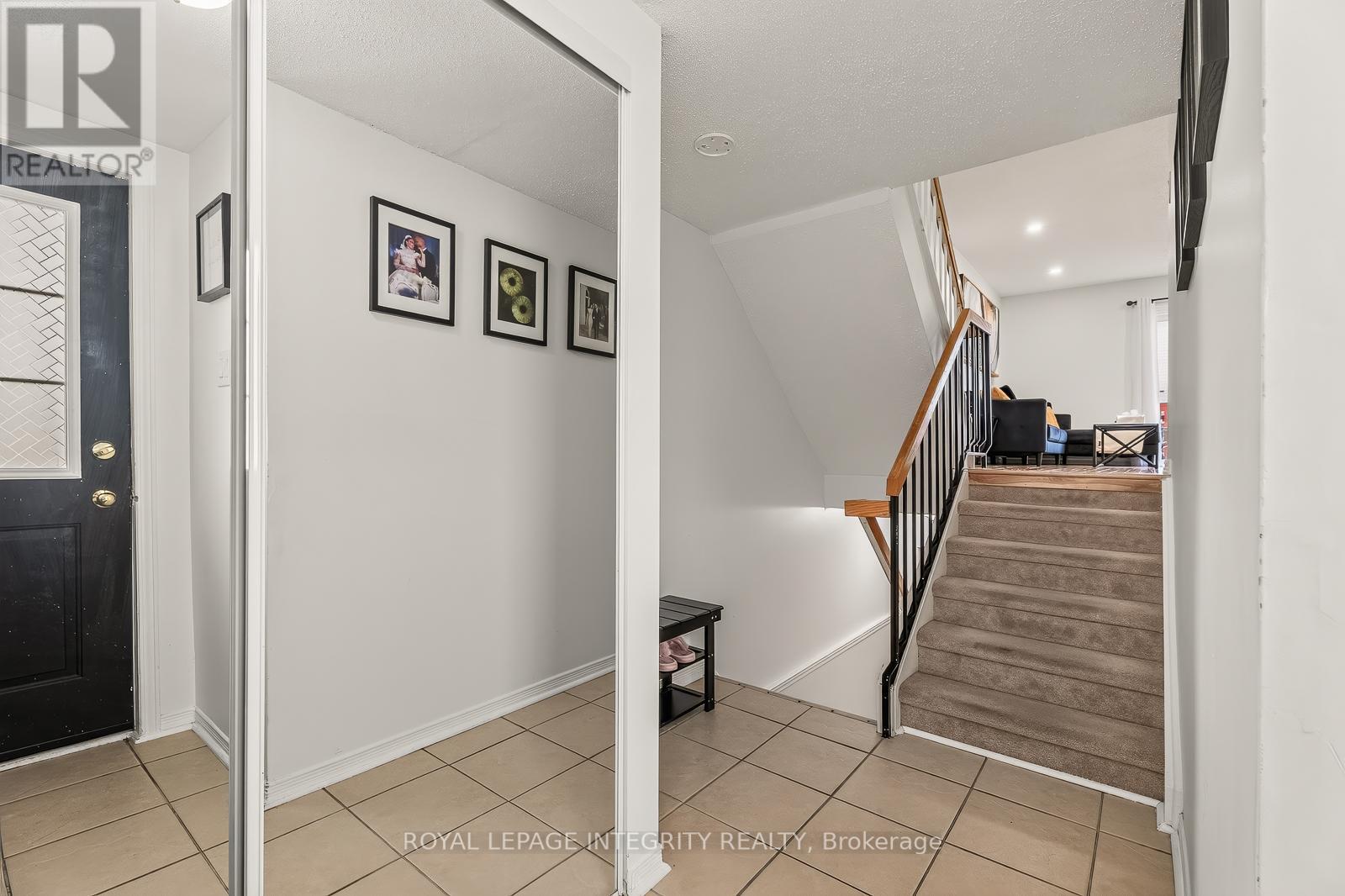 16 Stamford Private, Ottawa, Ontario  K1T 3J1 - Photo 4 - X13735146