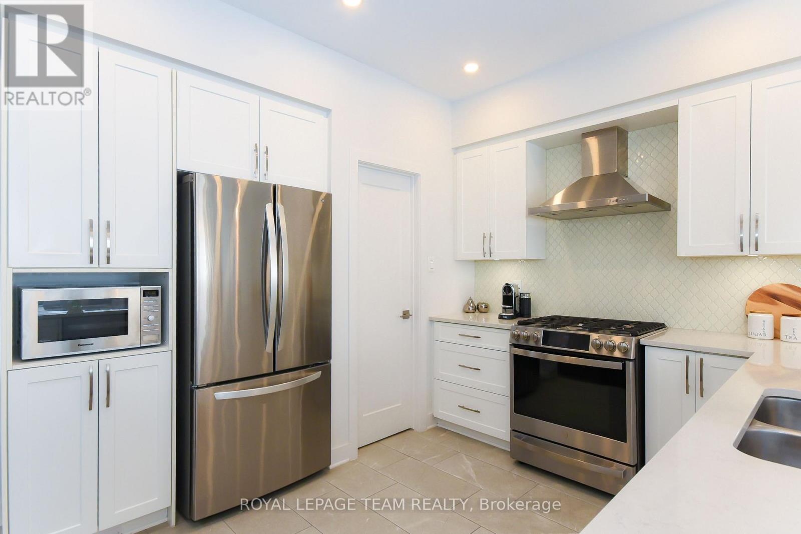 725 Capricorn Circle, Ottawa, Ontario  K4M 0J4 - Photo 17 - X13735148
