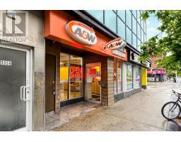 500 BLOOR STREET W, Toronto, Ontario