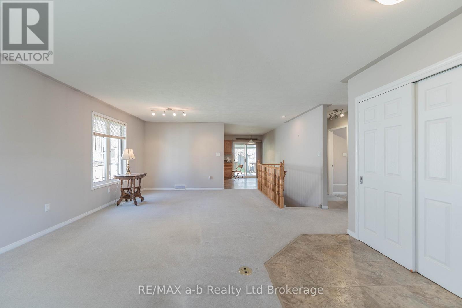 44 Beech Boulevard, Tillsonburg, Ontario  N4G 5R8 - Photo 6 - X13735144