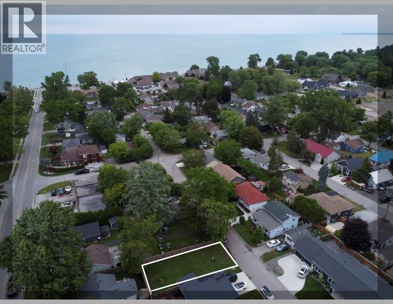 1963 Franklin Avenue, Sarnia, Ontario  N0N 1C0 - Photo 4 - 26021362