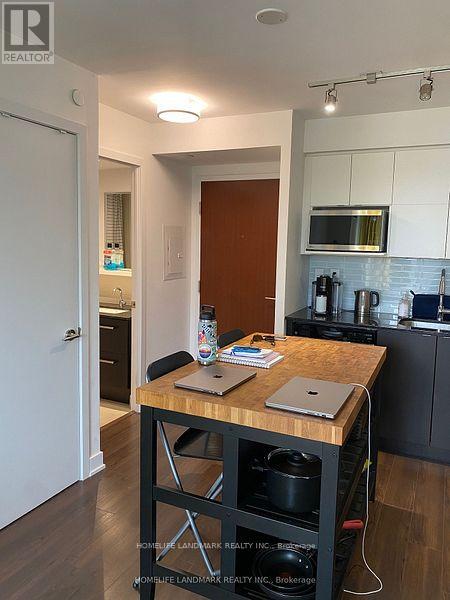 321 - 160 Flemington Road, Toronto, Ontario  M6A 0A9 - Photo 3 - W13735168