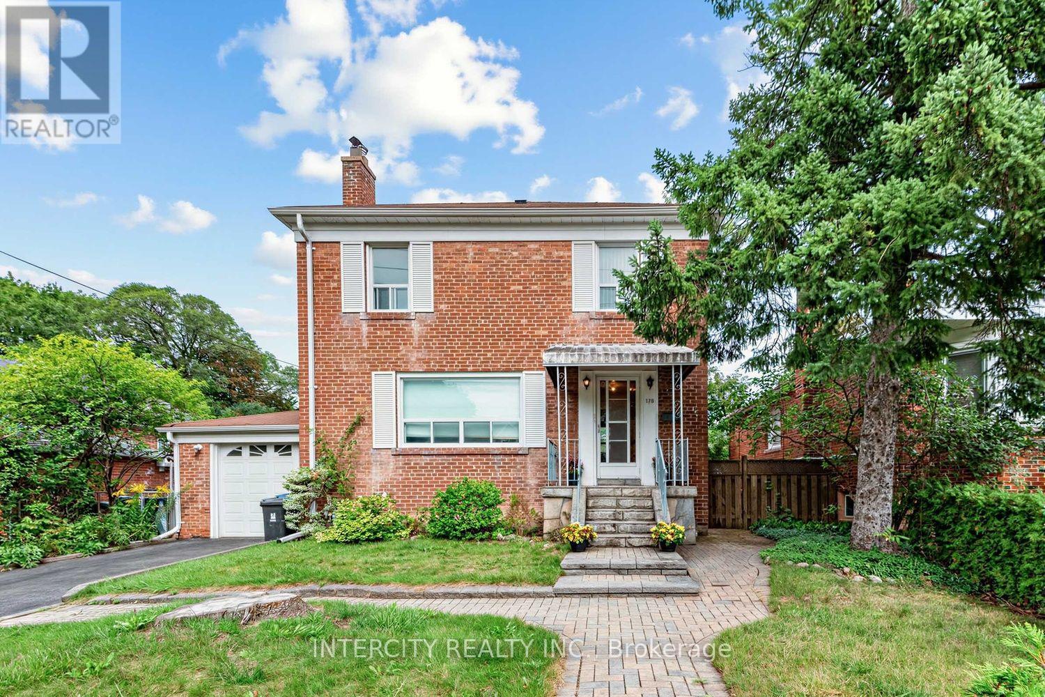 178 BOGERT AVENUE, Toronto, Ontario