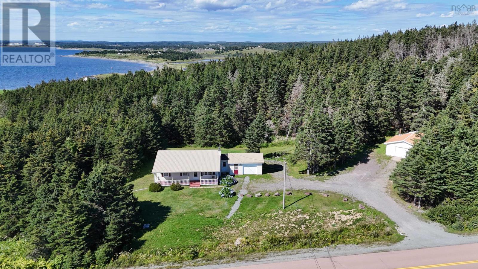 70 Little Harbour Road, Lower L'ardoise, Nova Scotia  B0E 1W0 - Photo 2 - 202622032
