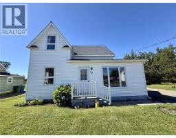 64 Rue du Pêcheur Nord, Lamèque, New Brunswick