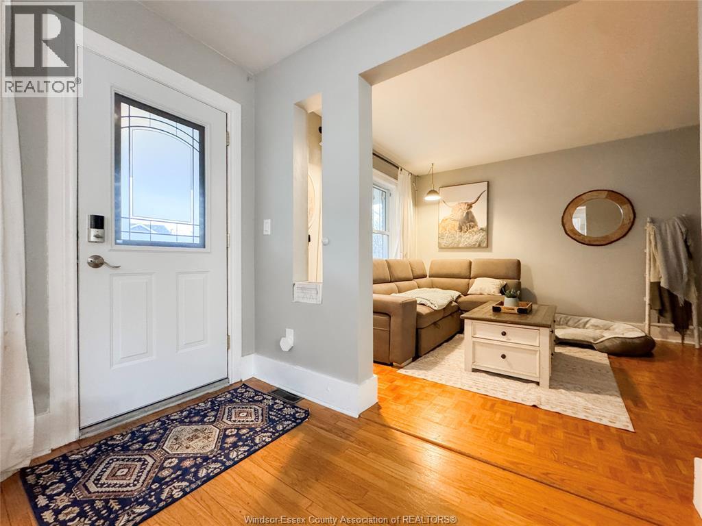 1444 Bernard Unit# Main, Windsor, Ontario  N9Y 4K3 - Photo 5 - 26021253
