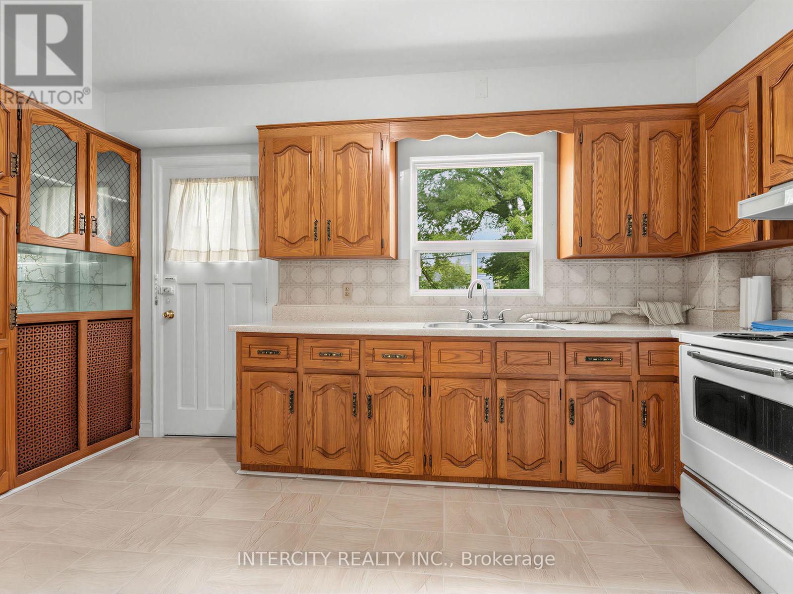 178 Bogert Avenue, Toronto, Ontario  M2N 1K9 - Photo 14 - C13732686