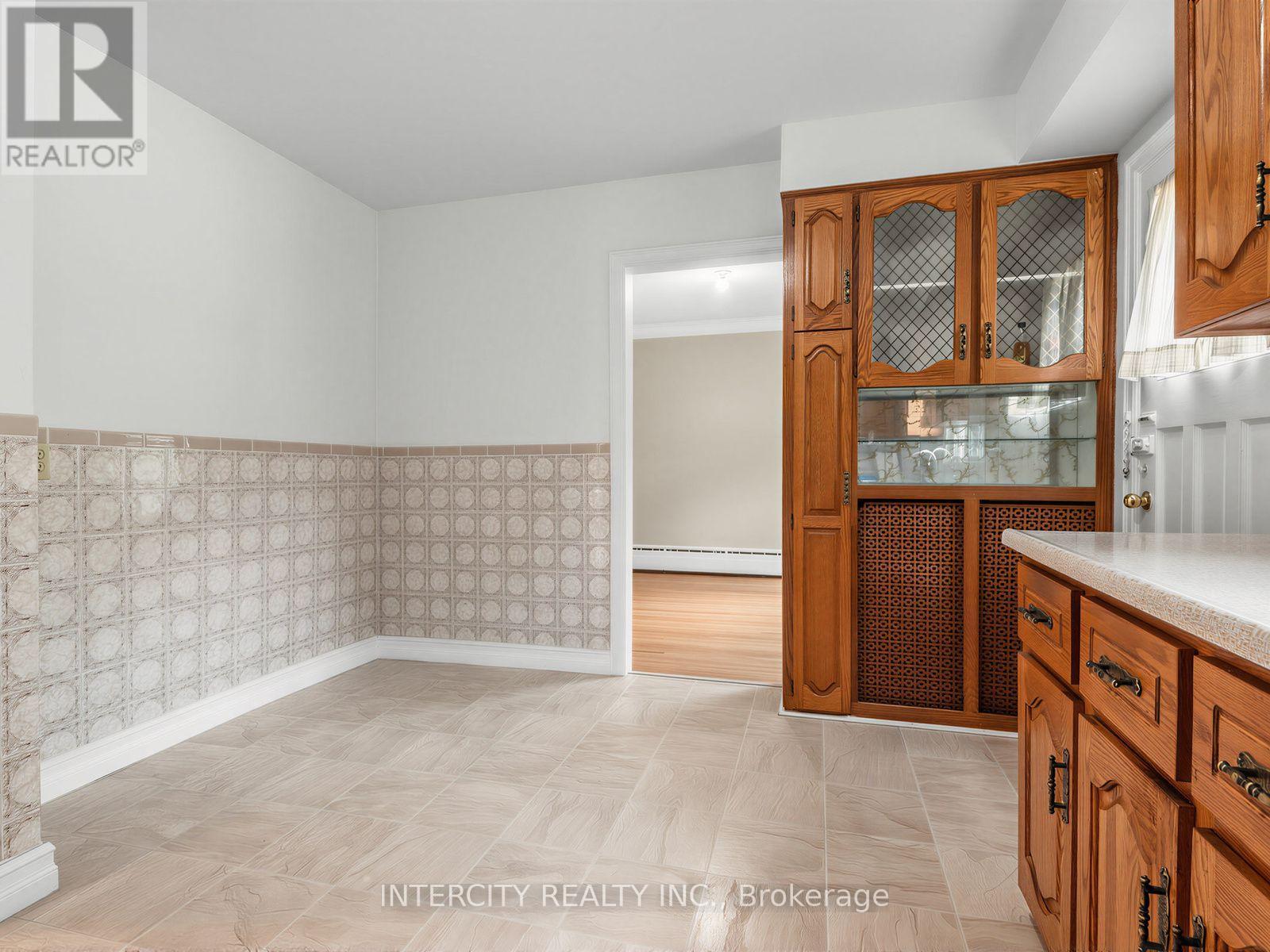 178 Bogert Avenue, Toronto, Ontario  M2N 1K9 - Photo 15 - C13732686