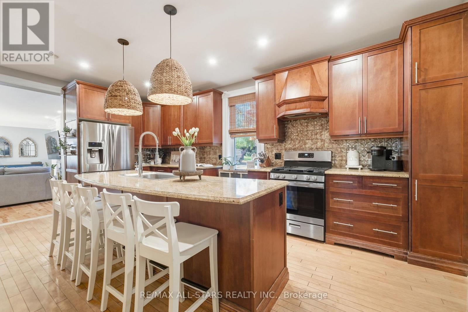 20 Keene Street, Scugog, Ontario  L0C 1G0 - Photo 10 - E13735236