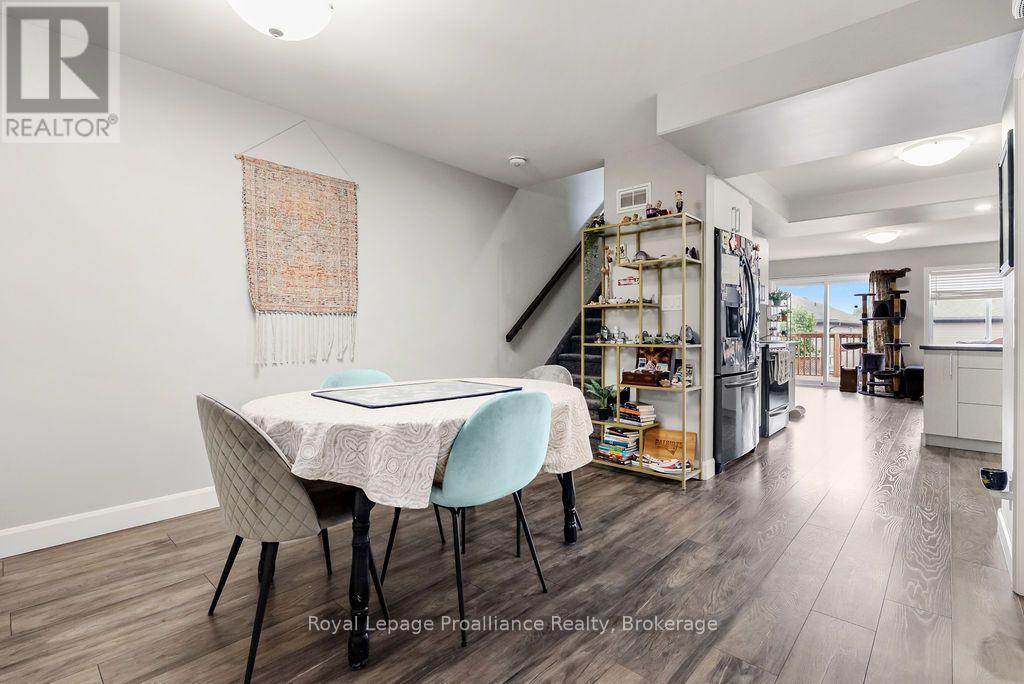17 Dewal Place, Belleville, Ontario  K8P 0H3 - Photo 6 - X13735230