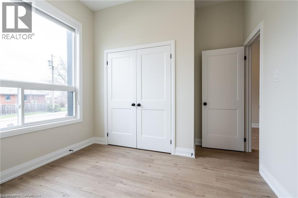 728 Eleventh Avenue Unit# A, Hamilton, Ontario  L8T 2K8 - Photo 8 - 40858843