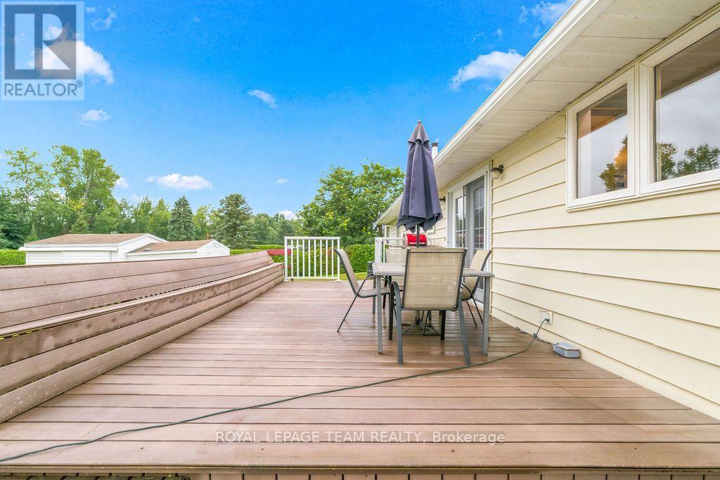 13 Springfield Drive, Whitewater Region, Ontario K0J 1K0 - Photo 9 - X13735344