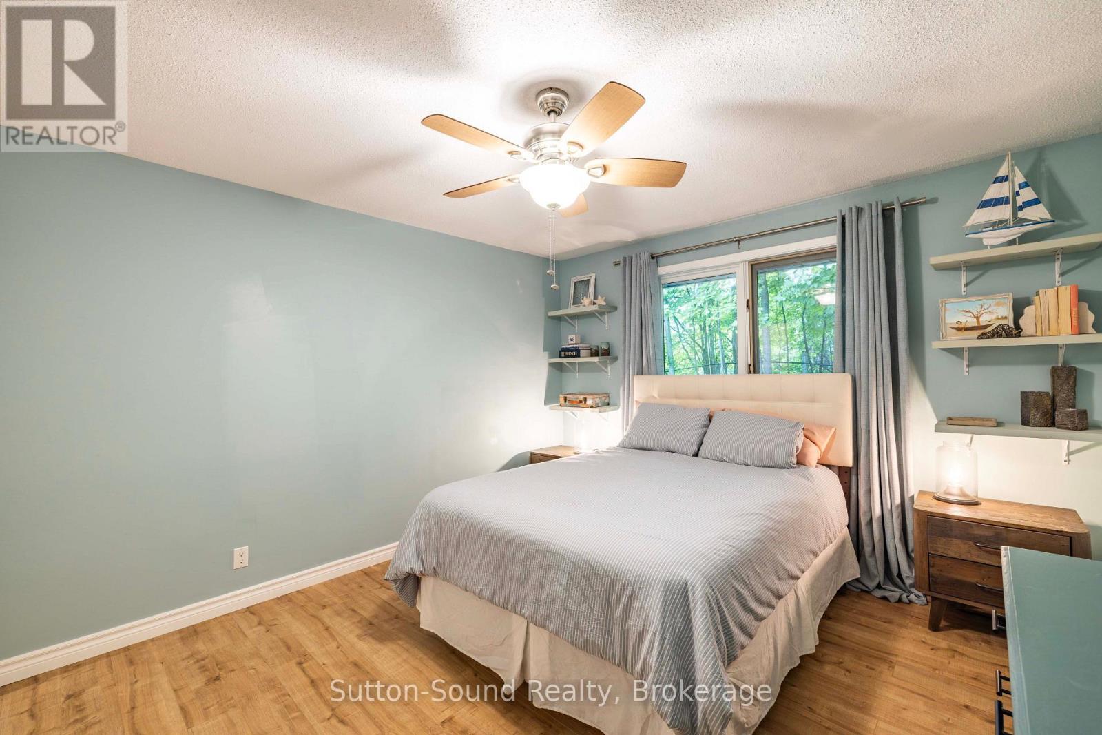 4 Maplewood Drive, South Bruce Peninsula, Ontario  N0H 2G0 - Photo 17 - X13731536