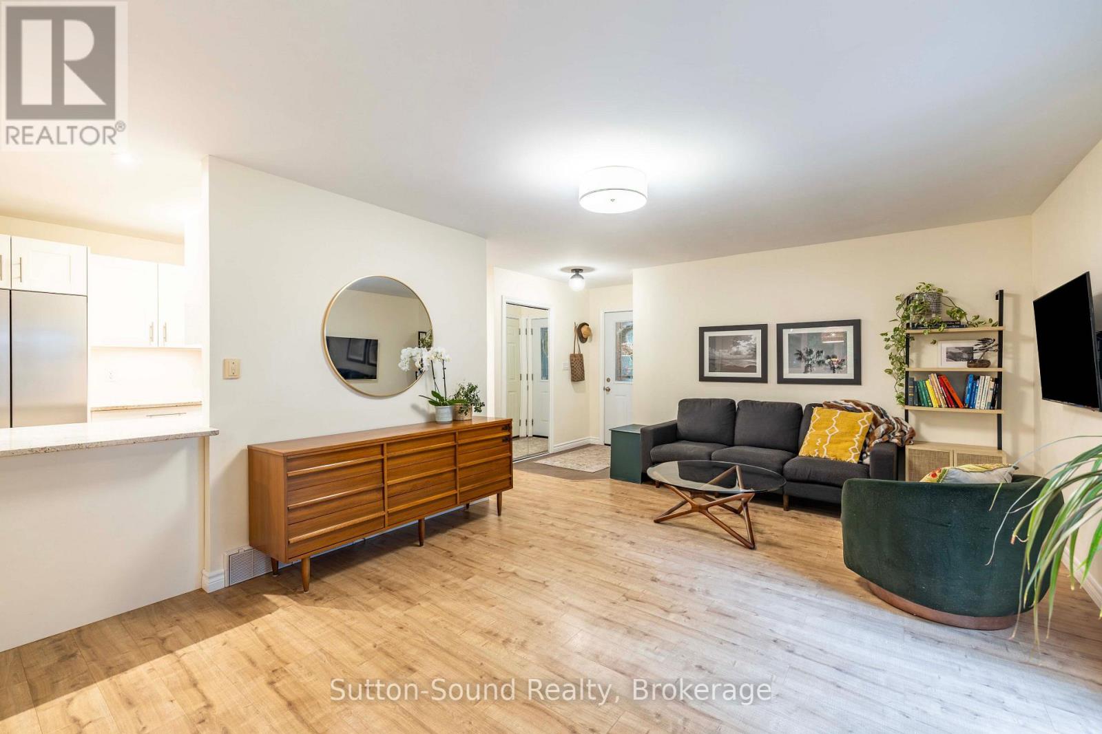 4 Maplewood Drive, South Bruce Peninsula, Ontario  N0H 2G0 - Photo 6 - X13731536