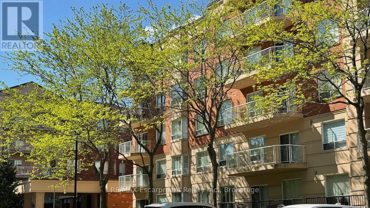 310 - 5188 Lakeshore Road, Burlington, Ontario  L7L 6P4 - Photo 2 - W13735256