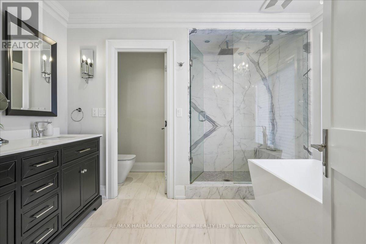 20 Ealing Drive, Toronto, Ontario  M2L 2R5 - Photo 24 - C13735204