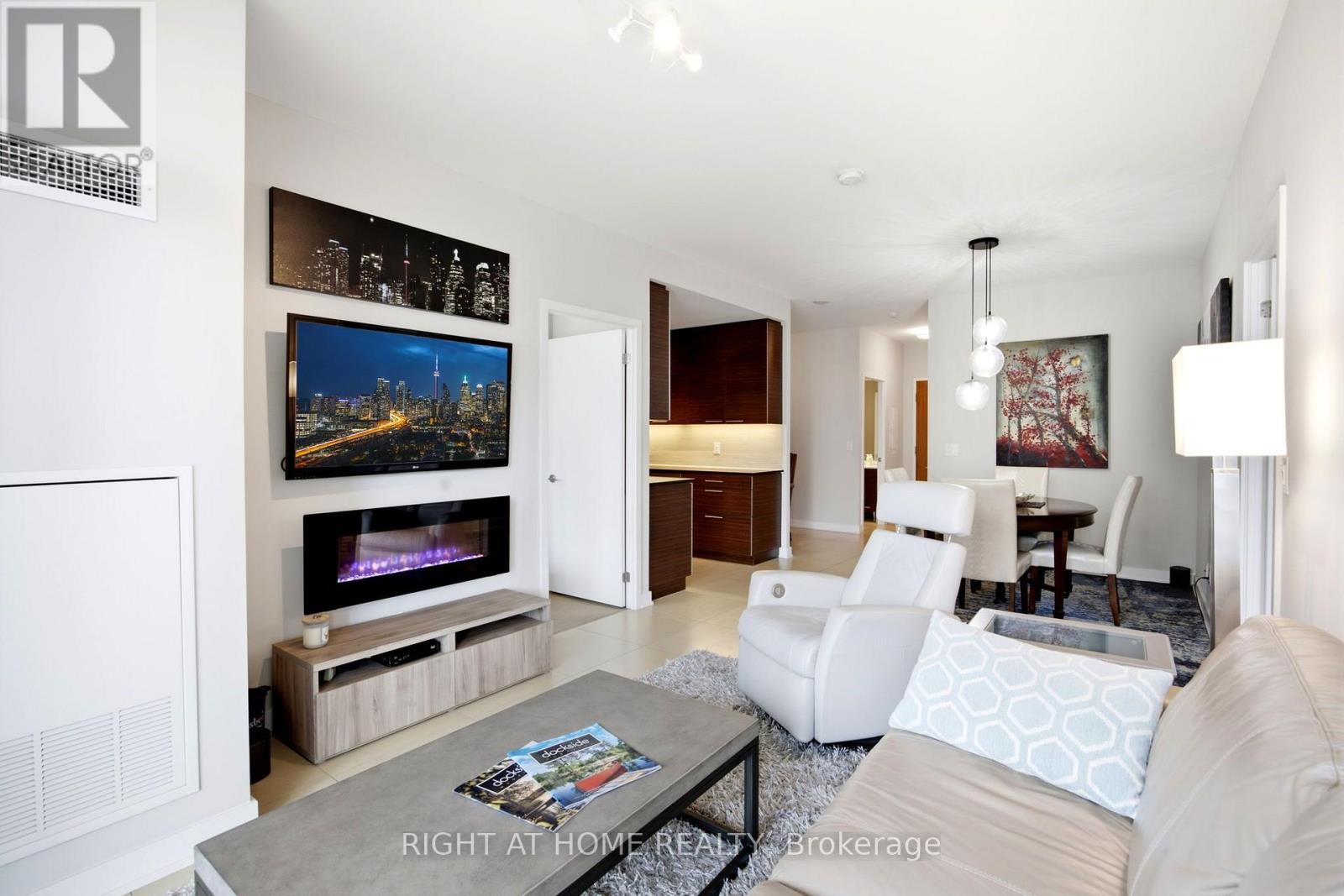 1801 - 1 Market Street, Toronto, Ontario  M5E 0A2 - Photo 13 - C13735212