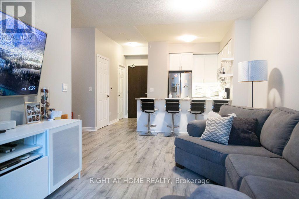 305 - 19 Grand Trunk Crescent, Toronto, Ontario  M5J 3A3 - Photo 8 - C13735240