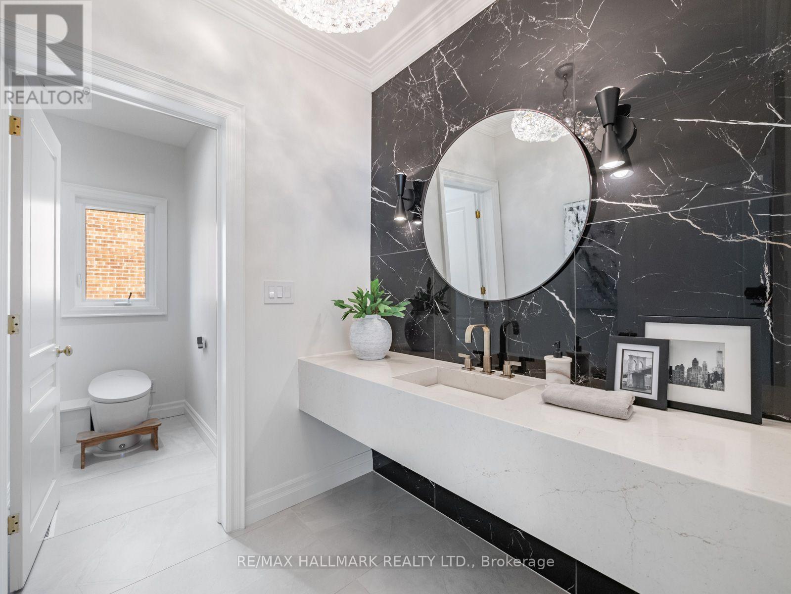 43 Prince Charles Drive, Toronto, Ontario  M6A 2H4 - Photo 15 - C13735286