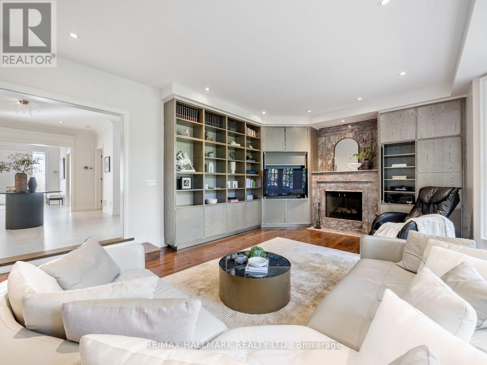 43 Prince Charles Drive, Toronto, Ontario  M6A 2H4 - Photo 23 - C13735286
