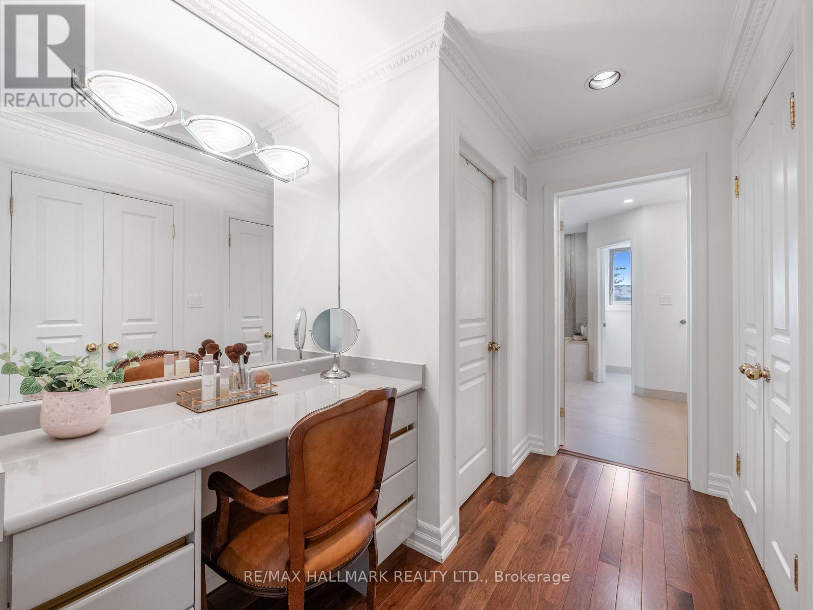 43 Prince Charles Drive, Toronto, Ontario  M6A 2H4 - Photo 29 - C13735286