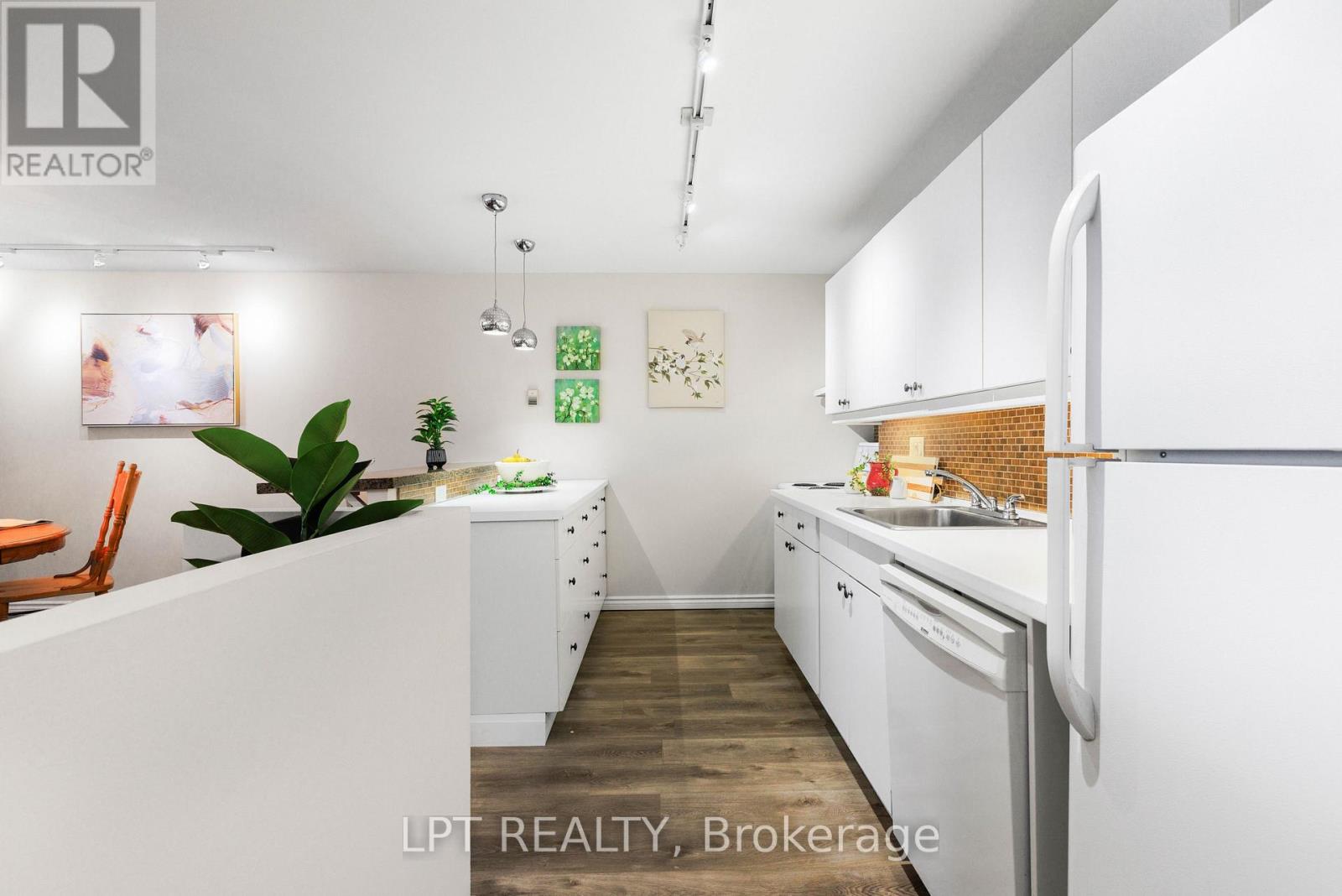 1910 - 15 Torrance Road, Toronto, Ontario  M1J 3K2 - Photo 6 - E13735208